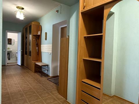 квартира за адресою Ревуцького вул., 5