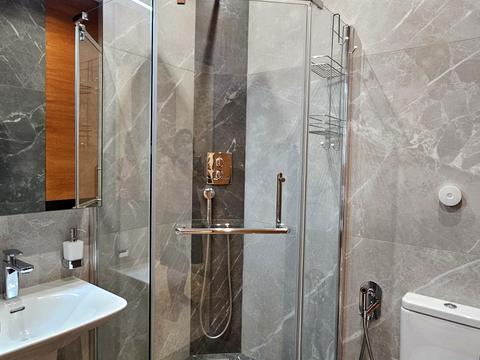 квартира за адресою Київ, Василя Тютюнника вул. (Анрі Барбюса), 53