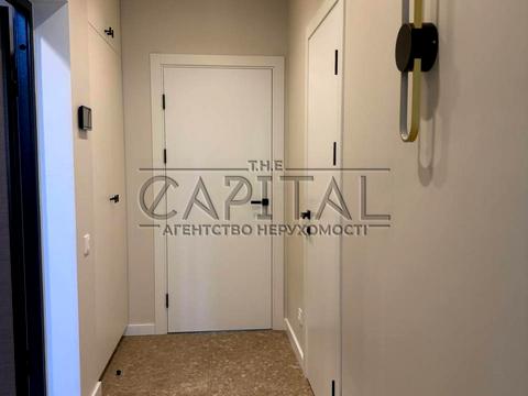 квартира за адресою Салютна вул., 2к18