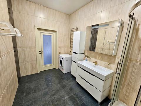 квартира за адресою Дмитра Яворницького просп. (Карла Маркса), 72-Б