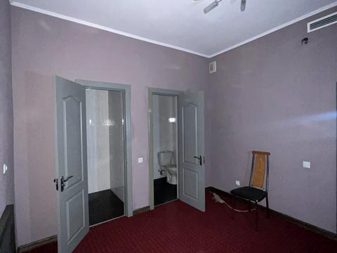 комерційна за адресою Новомістенська вул., 10
