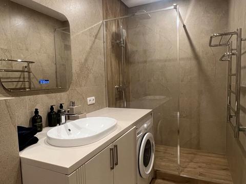 квартира за адресою Літературна вул., 10-Б