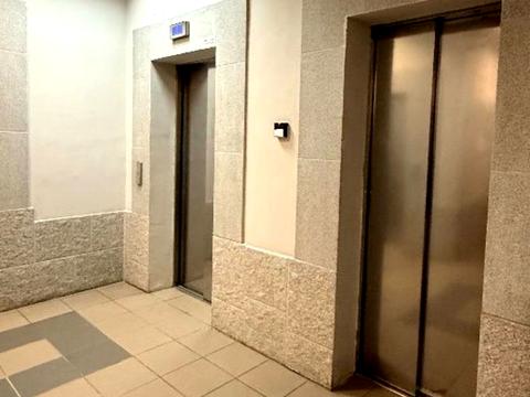 квартира за адресою Івана Крамського вул., 9