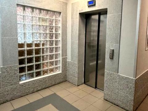 квартира за адресою Івана Крамського вул., 9