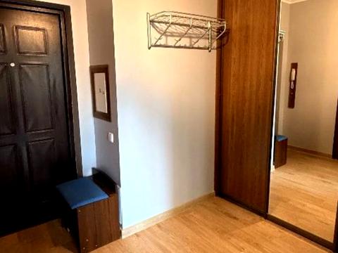 квартира за адресою Івана Крамського вул., 9