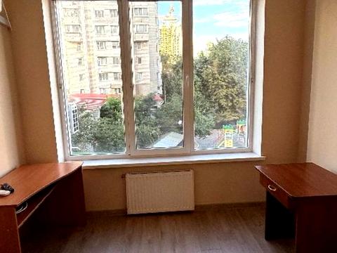 квартира за адресою Івана Крамського вул., 9