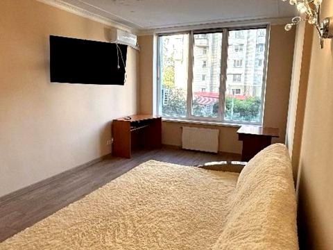 квартира за адресою Івана Крамського вул., 9