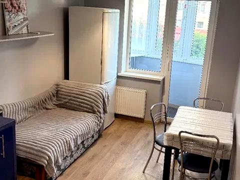 квартира за адресою Івана Крамського вул., 9