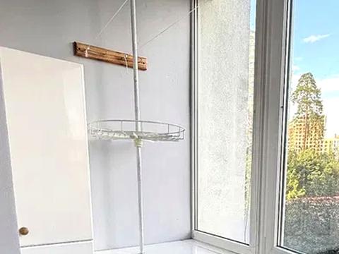 квартира за адресою Івана Крамського вул., 9