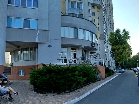 квартира за адресою Академіка Корольова вул., 5/4