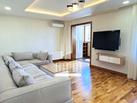 квартира по адресу Анны Ахматовой ул., 43