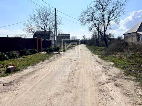 участок по адресу вул. Квітнева, 31