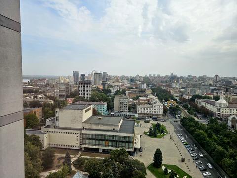 квартира за адресою Дмитра Яворницького просп. (Карла Маркса), 72-Б