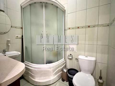 комерційна за адресою Тараса Шевченка бульв., 31