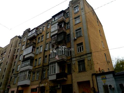 комерційна за адресою Бульварно-Кудрявська вул. (Воровського), 43-А