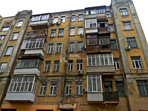 комерційна за адресою Бульварно-Кудрявська вул. (Воровського), 43-А