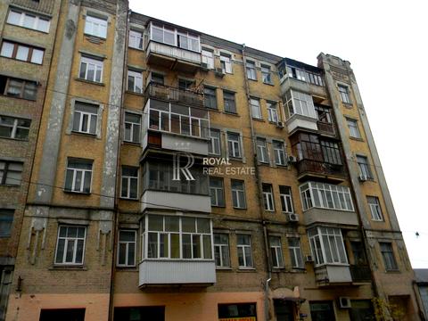 комерційна за адресою Бульварно-Кудрявська вул. (Воровського), 43-А