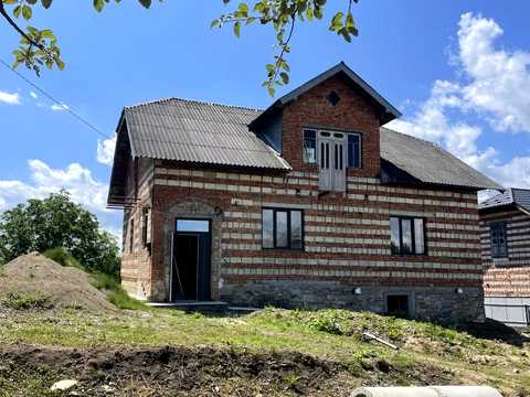 дом по адресу Лесі Українки