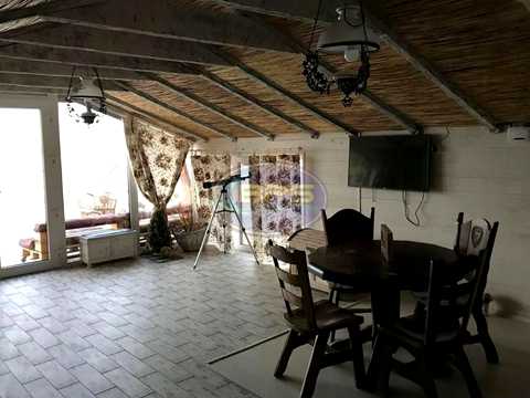 комерційна за адресою Ромашкова, 8