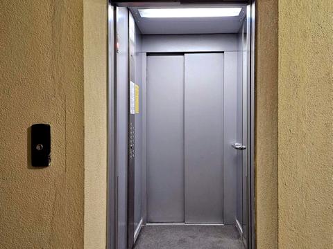 квартира по адресу Червоной Калины просп., 56а
