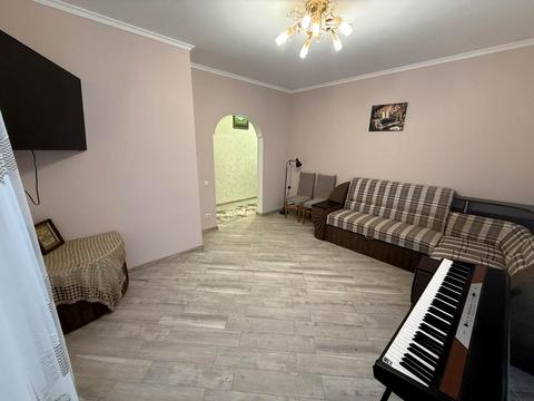 квартира за адресою Пилипа Орлика вул., 51
