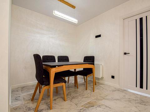 квартира за адресою Злуки просп., 7