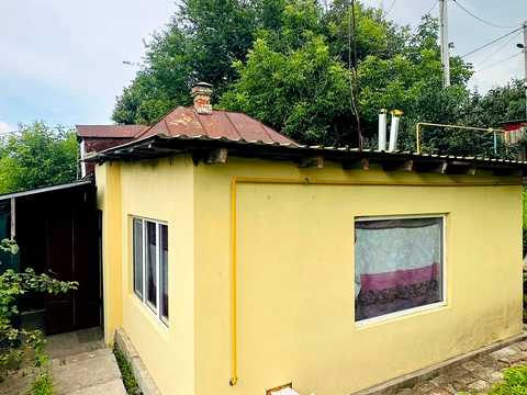 будинок за адресою Залізнична вул., 64