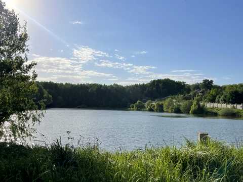 будинок за адресою провулок Шкільний, 1