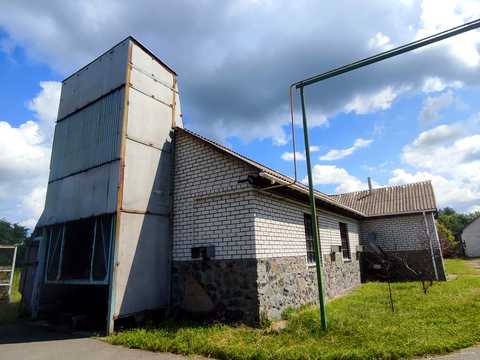 комерційна за адресою Шевченка, 942