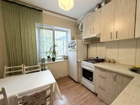 квартира за адресою Романа Ратушного вул. (Волгоградська), 37