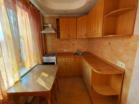 квартира за адресою Зодчих вул., 26