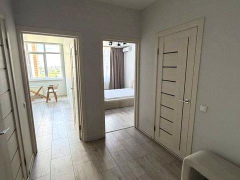 квартира за адресою Юнацька вул., 4