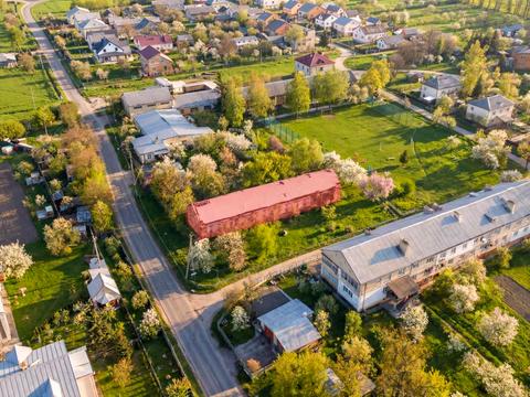 комерційна за адресою с. Підгірне, Богдана Хмельницького, 56