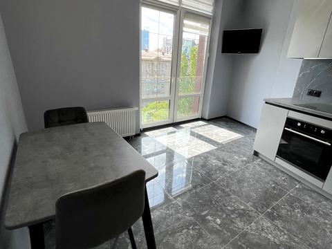 квартира за адресою 93-ї Холодноярської Бригади вул., 10