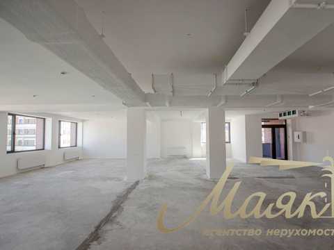 комерційна за адресою Саксаганського вул., 52/80
