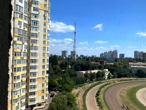 квартира за адресою Краснова вул., 1-А