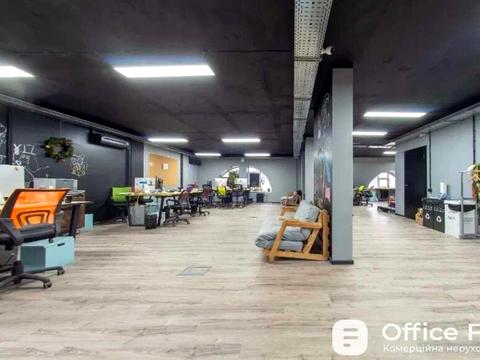 комерційна за адресою Київ, Воздвиженська вул., 58