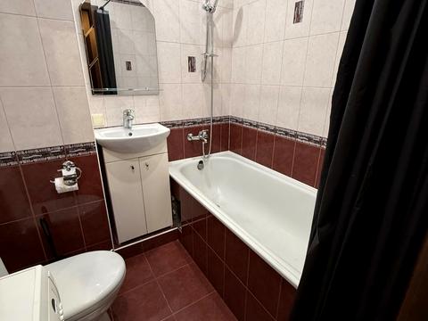 квартира по адресу Драгоманова ул., 8-А