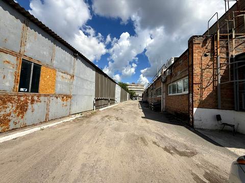 комерційна за адресою Журналістів вул., 7В