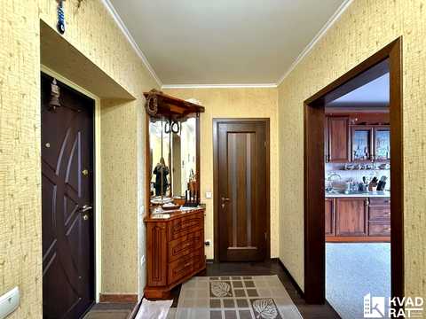 квартира за адресою Галицька вул., 203