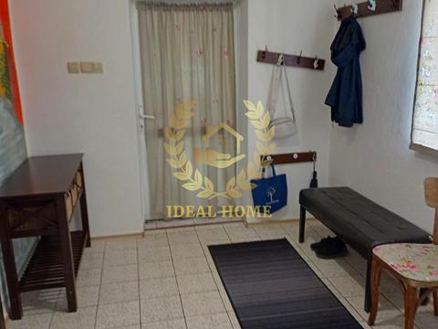 дом по адресу відродження, 16