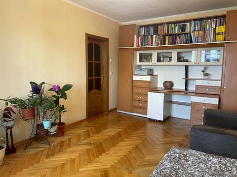 квартира за адресою Ревуцького вул., 11-Г