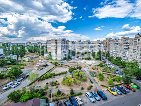 квартира за адресою Прирічна вул., 19