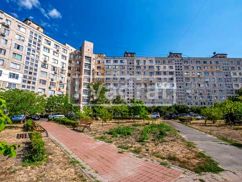 квартира за адресою Прирічна вул., 19