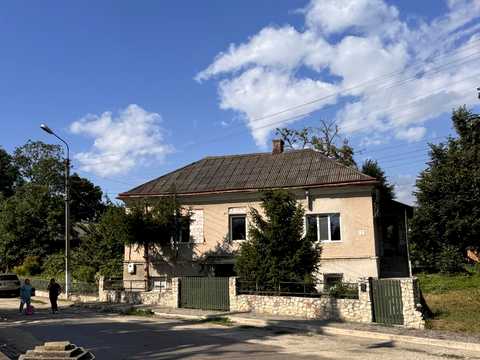 будинок за адресою Повстанців УПА вул., 3