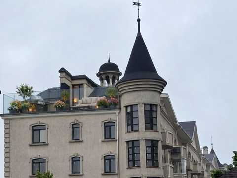 квартира за адресою Паризька вул., 16