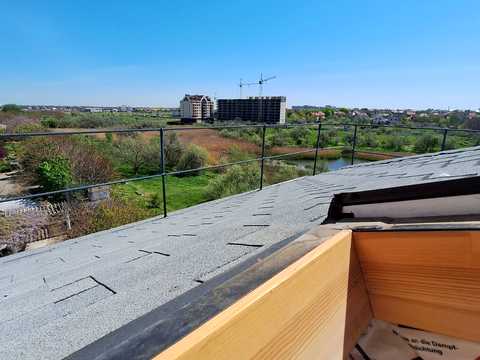 квартира за адресою Паризька вул., 16