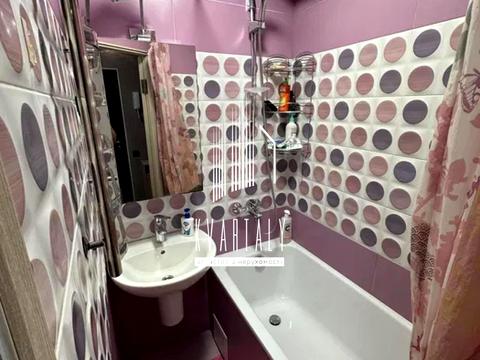 квартира по адресу Строителей ул., 9