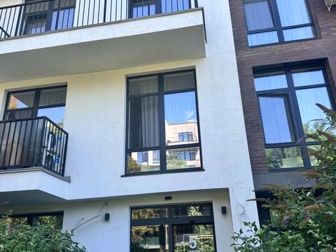 квартира за адресою Дмитріївська вул. (Дмитрія Донського), 59/2