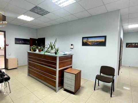коммерческая по адресу Евгения Коновальца ул. (Щорса), 32